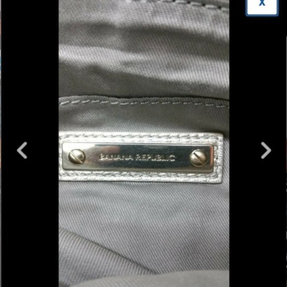 SOLD Banana Republic Gold Metallic Leather Clutch - Picture 7 of 8